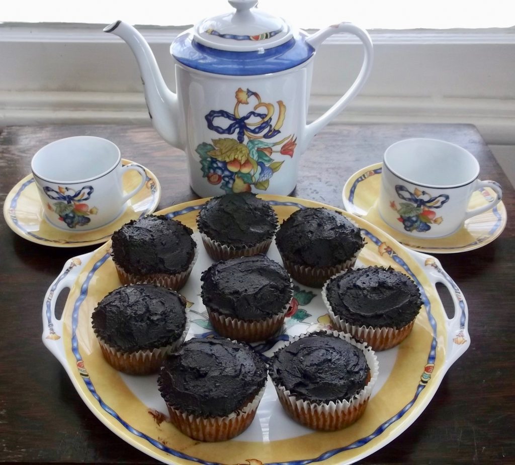 Paleo Vanilla Cupcakes with Chocolate Frosting & tea