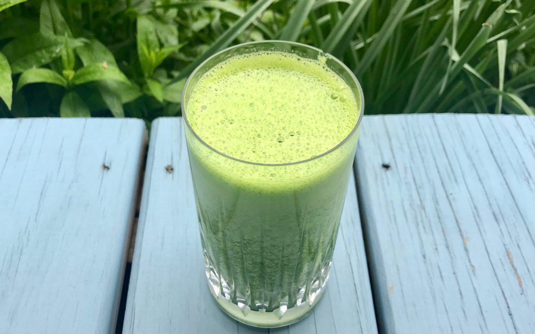 Detox Spinach-Pear Smoothie